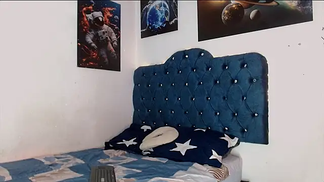 Snapshot of Arturocontreras11 chatting on 12.04.25 Arturocontreras11 online show from 12.04.25