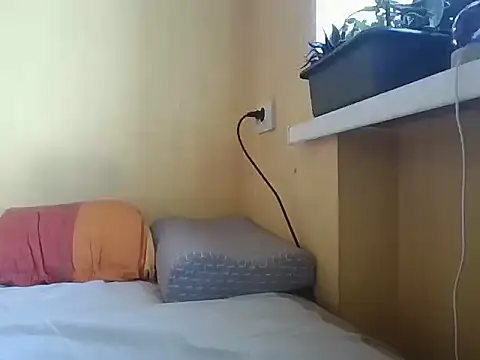 Snapshot of chiraq1945 chatting on 09.13.25 chiraq1945 online show from 09.13.25