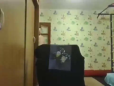 Snapshot of chiraq1945 chatting on 09.18.25 chiraq1945 online show from 09.18.25