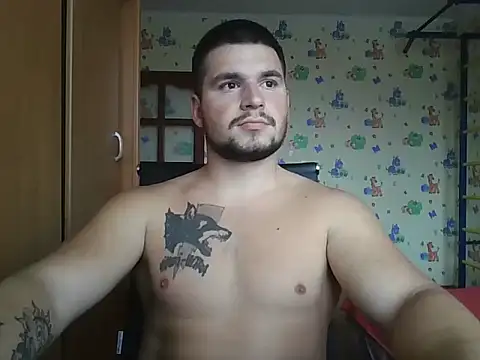 Snapshot of chiraq1945 chatting on 10.05.25 chiraq1945 online show from 10.05.25