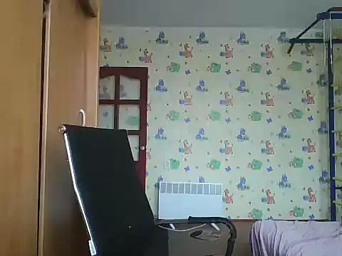 Snapshot of chiraq1945 chatting on 10.08.25 chiraq1945 online show from 10.08.25