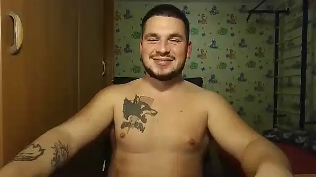 Snapshot of chiraq1945 chatting on 10.22.25 chiraq1945 online show from 10.22.25