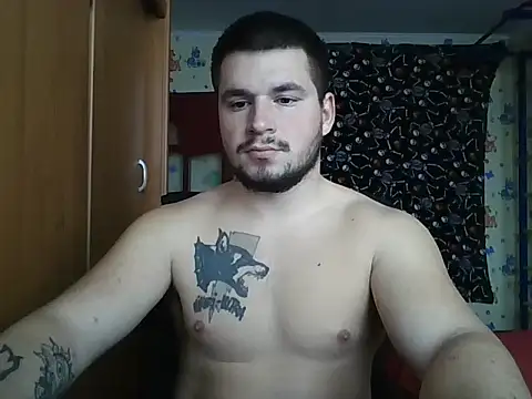 Snapshot of chiraq1945 chatting on 11.04.25 chiraq1945 online show from 11.04.25