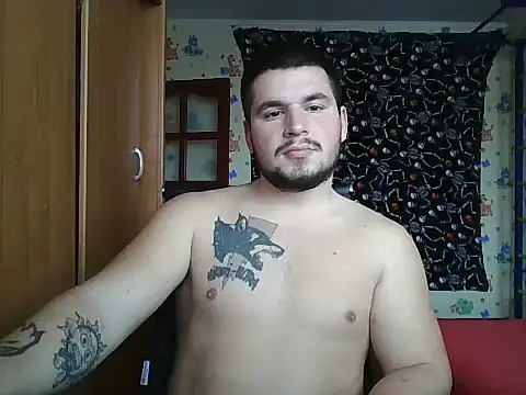 Snapshot of chiraq1945 chatting on 11.05.25 chiraq1945 online show from 11.05.25