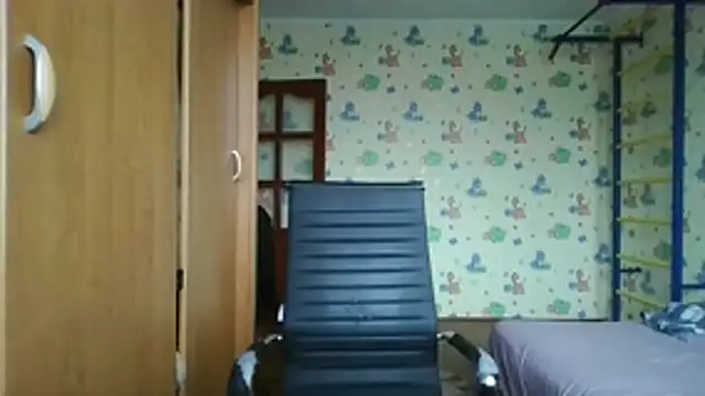 Snapshot of chiraq1945 chatting on 12.04.25 chiraq1945 online show from 12.04.25