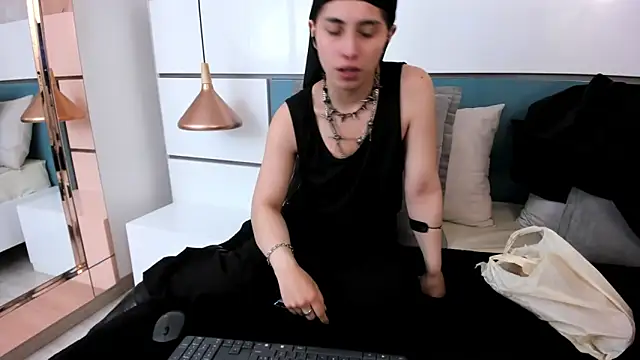 Ashkoreh online show from 03.12.26