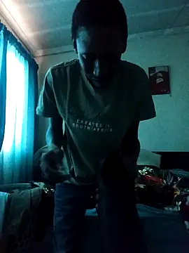 Snapshot of Khutsomokaka4 chatting on 10.13.25 Khutsomokaka4 online show from 10.13.25