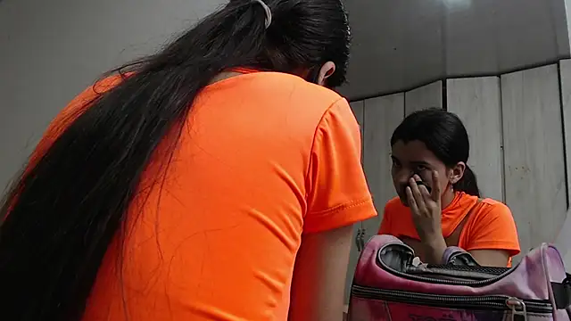 pinky f00x online show from 09.25.25