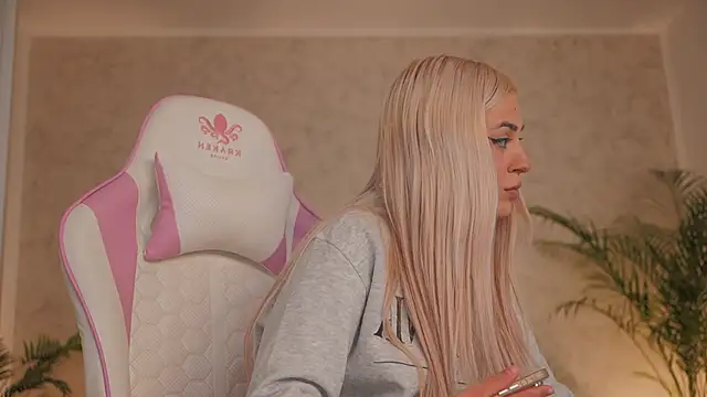 daisyblushh online show from 03.12.26