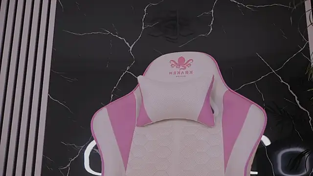 daisyblushh online show from 07.30.26