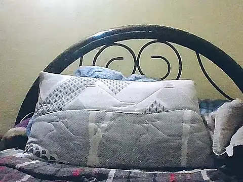 Snapshot of jorgexsuil2hh chatting on 11.26.25 jorgexsuil2hh online show from 11.26.25