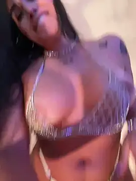 Bella  Wood online show from 05.08.26