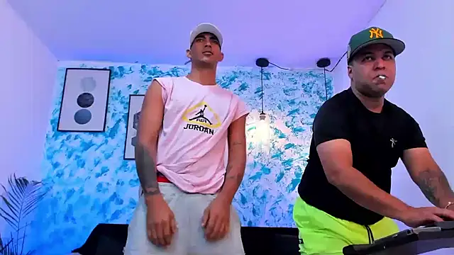 Snapshot of Kings_of_heaven chatting on 09.12.25 Kings of heaven online show from 09.12.25