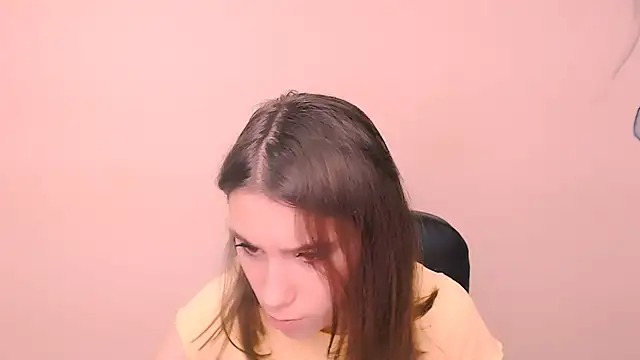 RosaRay  online show from 10.25.25