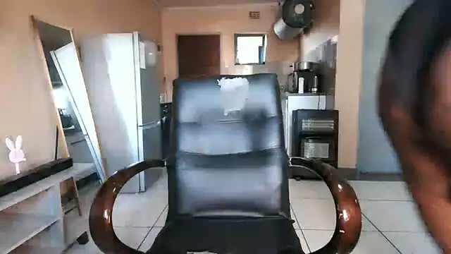 BusybooobsXXX3 online show from 10.11.25