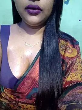 Snapshot of JIYA-04 chatting on 11.25.25 JIYA-04 online show from 11.25.25