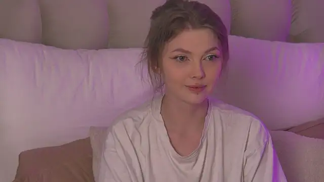 Snapshot of miamunn chatting on 04.06.26 miamunn online show from 04.06.26
