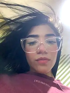 ElaRose 12 online show from 10.04.25