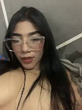 ElaRose 12 online show from 11.06.25