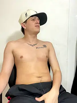 Snapshot of Themasterhades_777 chatting on 09.12.25 Themasterhades 777 online show from 09.12.25