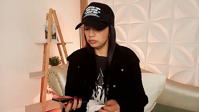 Snapshot of ana_riveros chatting on 09.16.25 ana riveros online show from 09.16.25