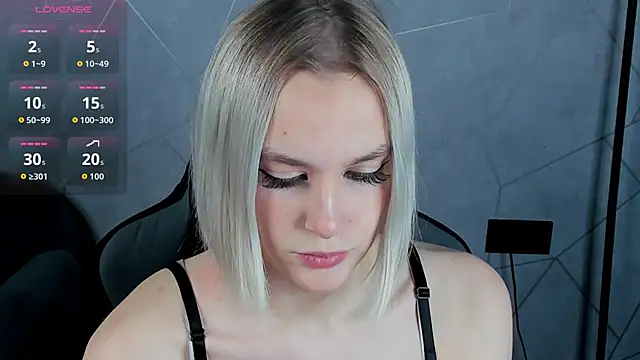 Carolin Miller online show from 12.03.25