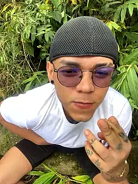 jhosepMoreno online show from 04.29.26