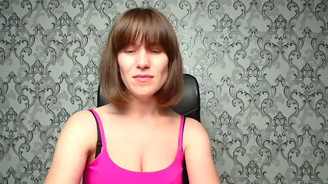 Snapshot of Kelly_Kisss chatting on 09.22.25 Kelly Kisss online show from 09.22.25