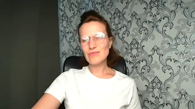 Kelly Kisss online show from 06.15.26