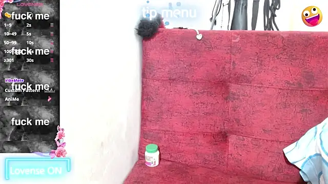 Snapshot of naomi_powel chatting on 02.03.26 naomi powel online show from 02.03.26