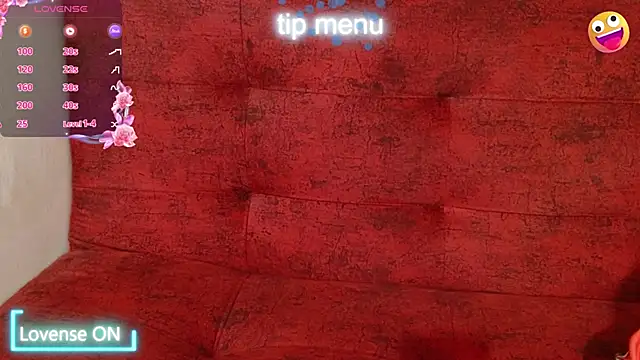 Snapshot of naomi_powel chatting on 02.20.26 naomi powel online show from 02.20.26