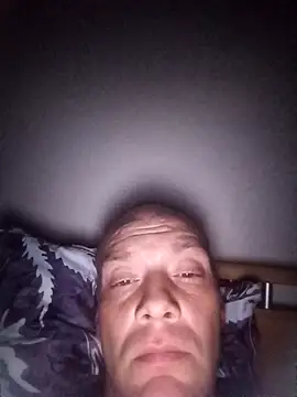 Snapshot of ToughDraft14 chatting on 11.21.25 ToughDraft14 online show from 11.21.25