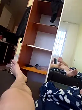 Snapshot of ToughDraft14 chatting on 02.01.26 ToughDraft14 online show from 02.01.26