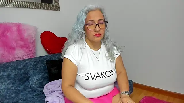 marilyn70 online show from 11.23.25