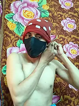 Seducing couple online show from 02.05.26