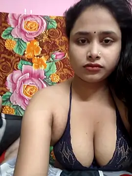 Seducing couple online show from 04.03.26
