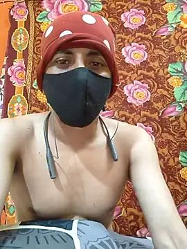 Seducing couple online show from 04.25.26