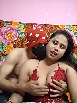 Seducing couple online show from 07.27.26