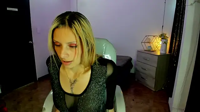 Jennaa Cooper online show from 09.21.25