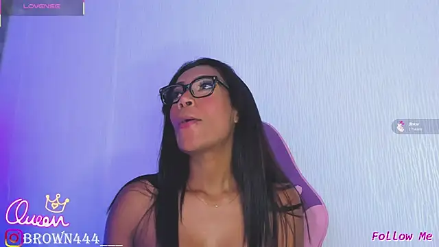  naomibrown  online show from 05.06.26