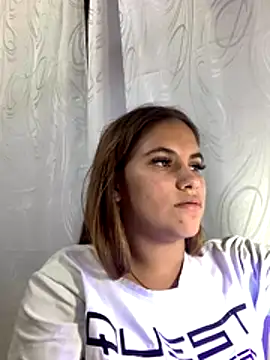 MiiluRosse online show from 11.18.25