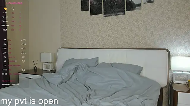 Snapshot of Anna_mileer chatting on 09.13.25 Anna mileer online show from 09.13.25