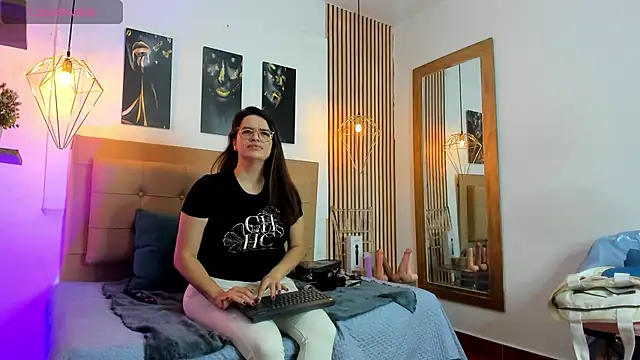 Snapshot of _samanthaa_foxx chatting on 09.12.25 samanthaa foxx online show from 09.12.25