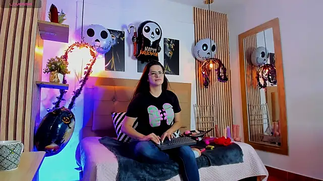 Snapshot of _samanthaa_foxx chatting on 10.14.25 samanthaa foxx online show from 10.14.25