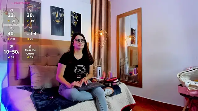  samanthaa foxx online show from 11.13.25