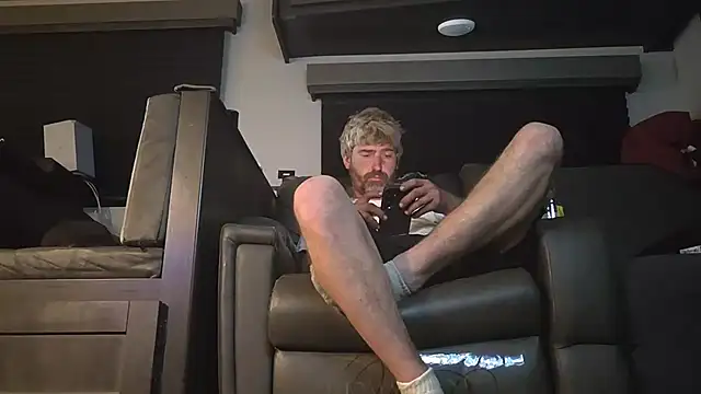 Snapshot of Cobra500hp@xh chatting on 11.18.25 Cobra500hpxh online show from 11.18.25