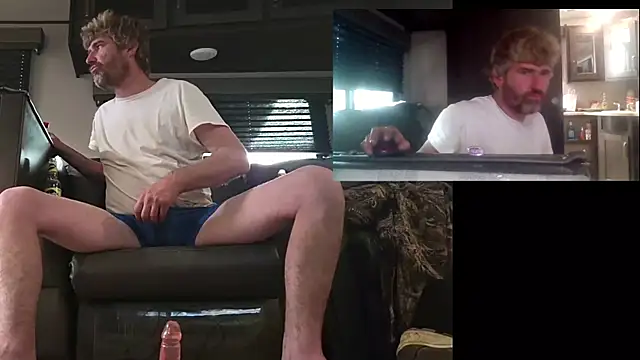 Snapshot of Cobra500hp@xh chatting on 12.17.25 Cobra500hpxh online show from 12.17.25