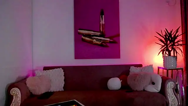 oliviathea online show from 02.07.26