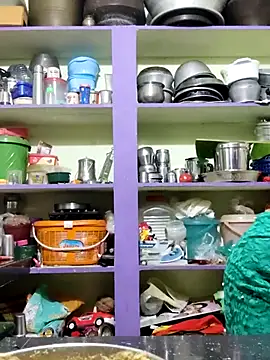 Snapshot of papukurty chatting on 11.19.25 papukurty online show from 11.19.25