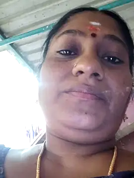 Snapshot of papukurty chatting on 12.05.25 papukurty online show from 12.05.25